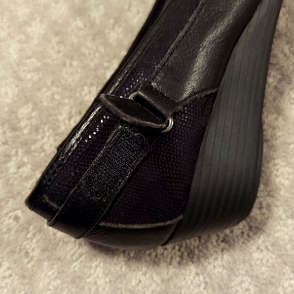 Leather wedges by Sofft Eurosoft- Black with sparkle, size 11 women's - Picture 8 of 13
